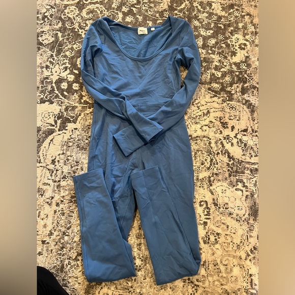 Aritzia Wilfred Free
MAXE JUMPSUIT - Picture 1 of 3